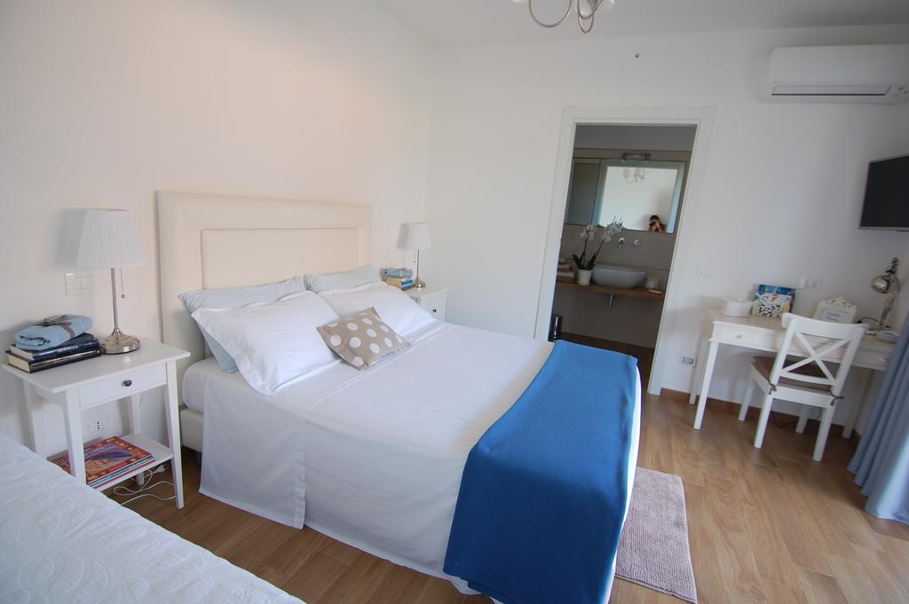 B&B La Gatta Sul Tetto Borgo san Donato (Sabaudia) Exterior foto